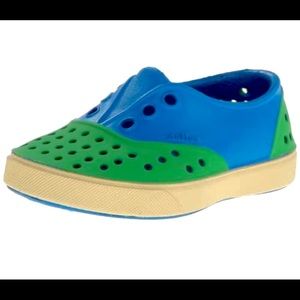 NEW! Native Miller junior Galaxy blue/grasshopper